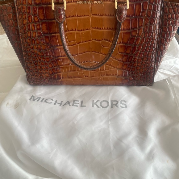 Michael Koran bag brown imitation crocodile. - Picture 3 of 3